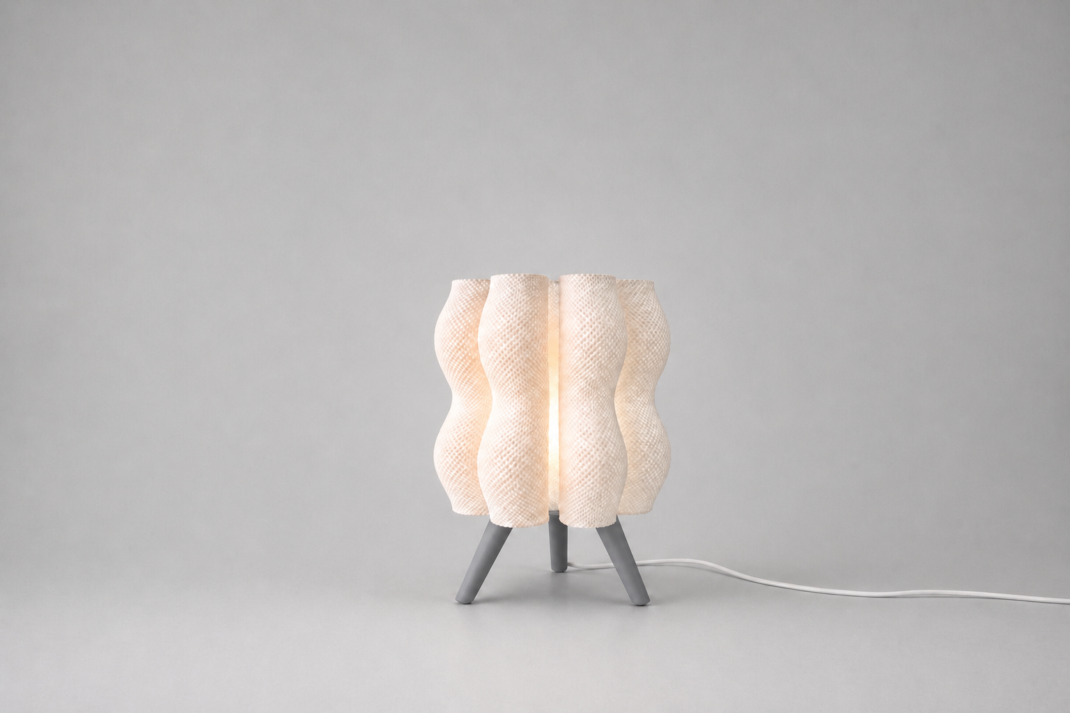 Aura Sculptural Tripod Lamp – Modern LED Floor Lamp